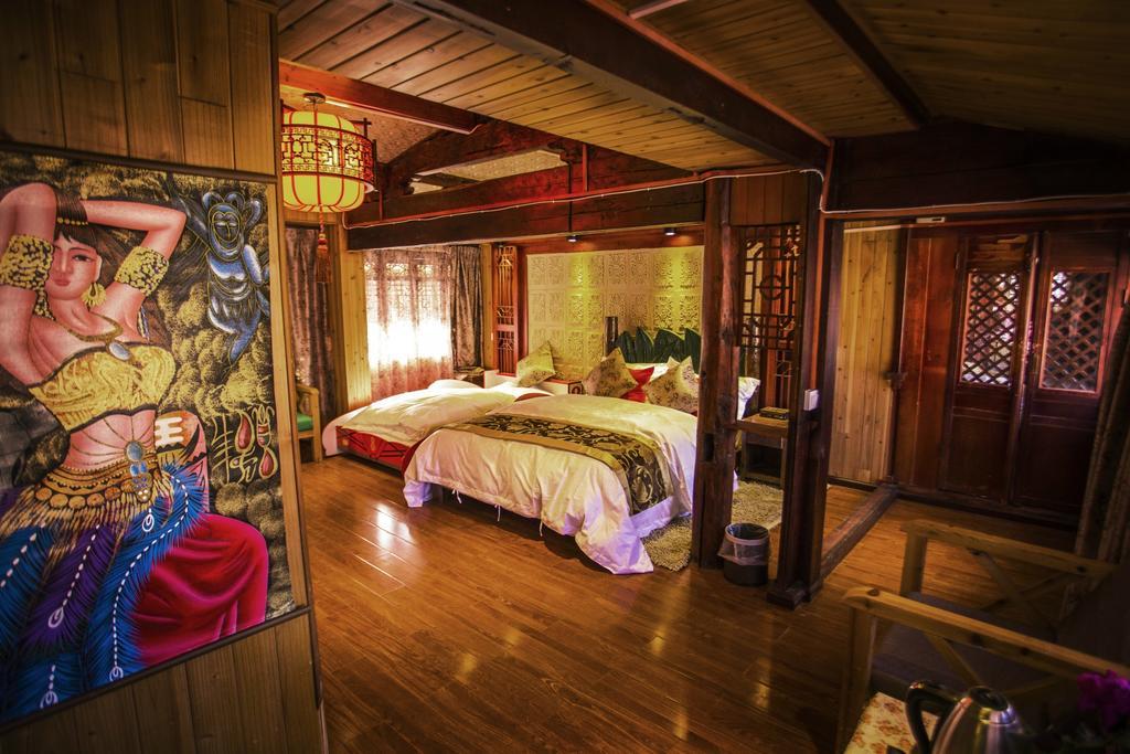ホテルSecret Garden 麗江市 部屋 写真
