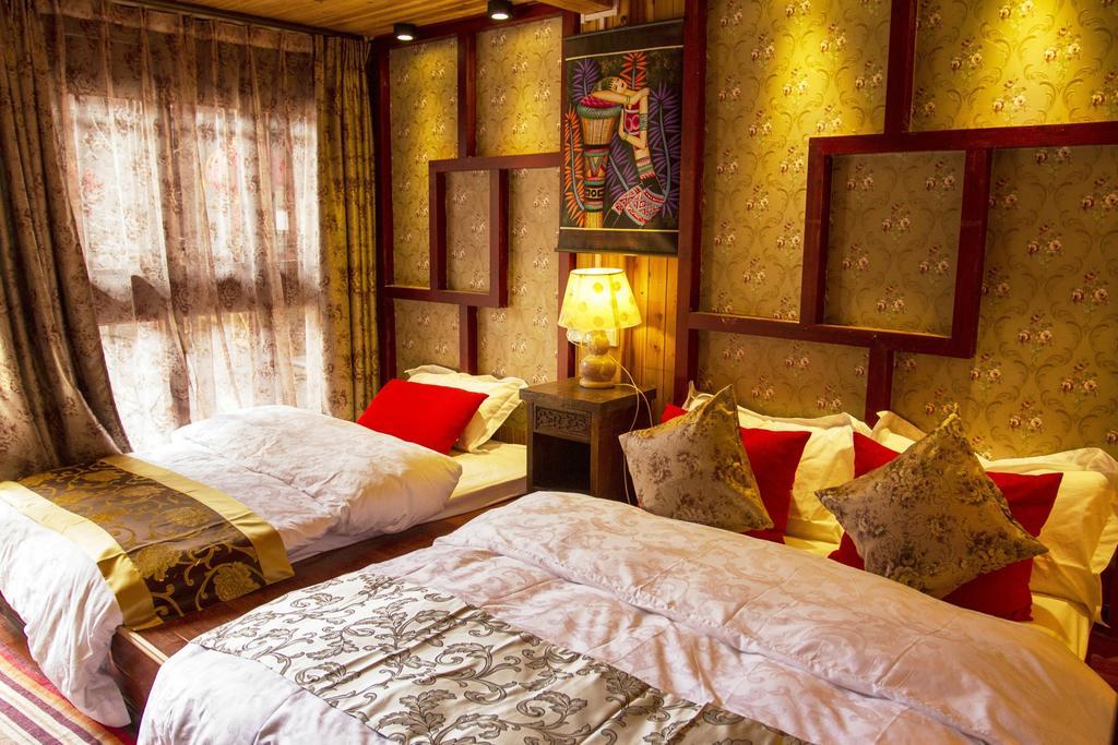 ホテルSecret Garden 麗江市 部屋 写真