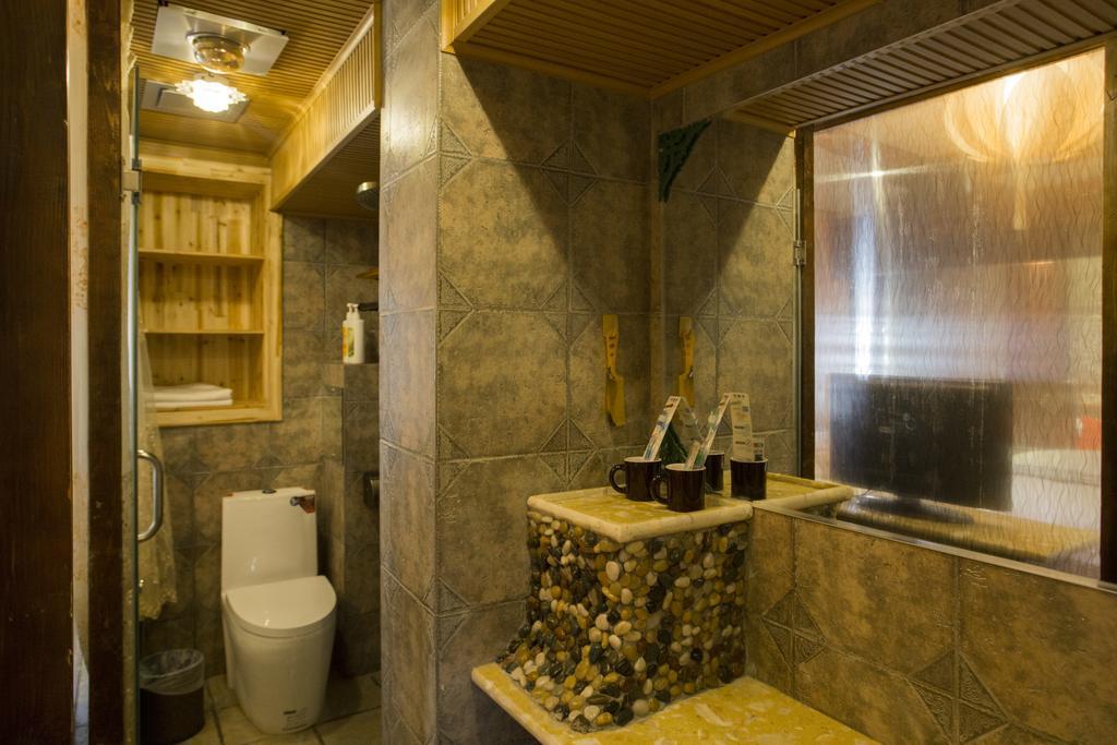 ホテルSecret Garden 麗江市 部屋 写真